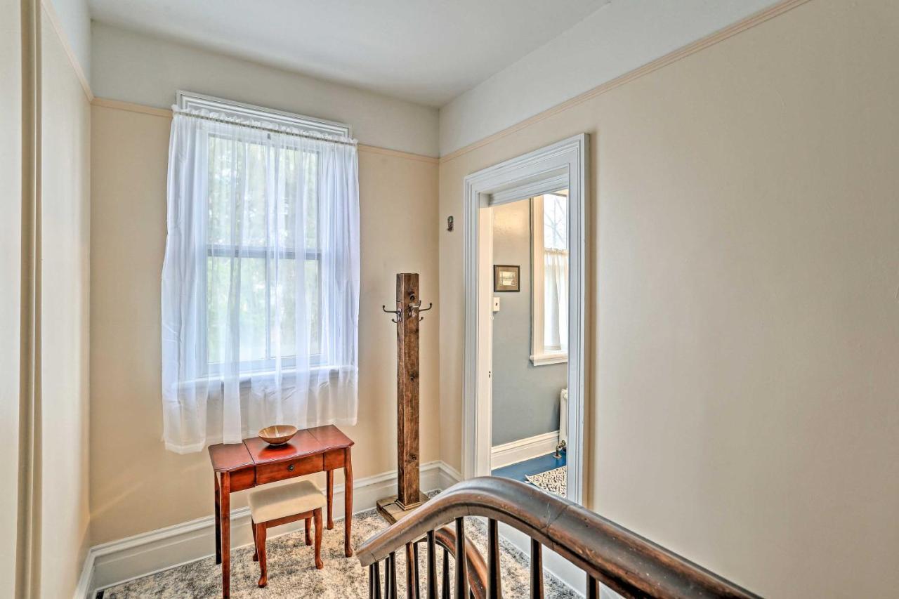 Historic Poughkeepsie Apt - Walkable Location 외부 사진