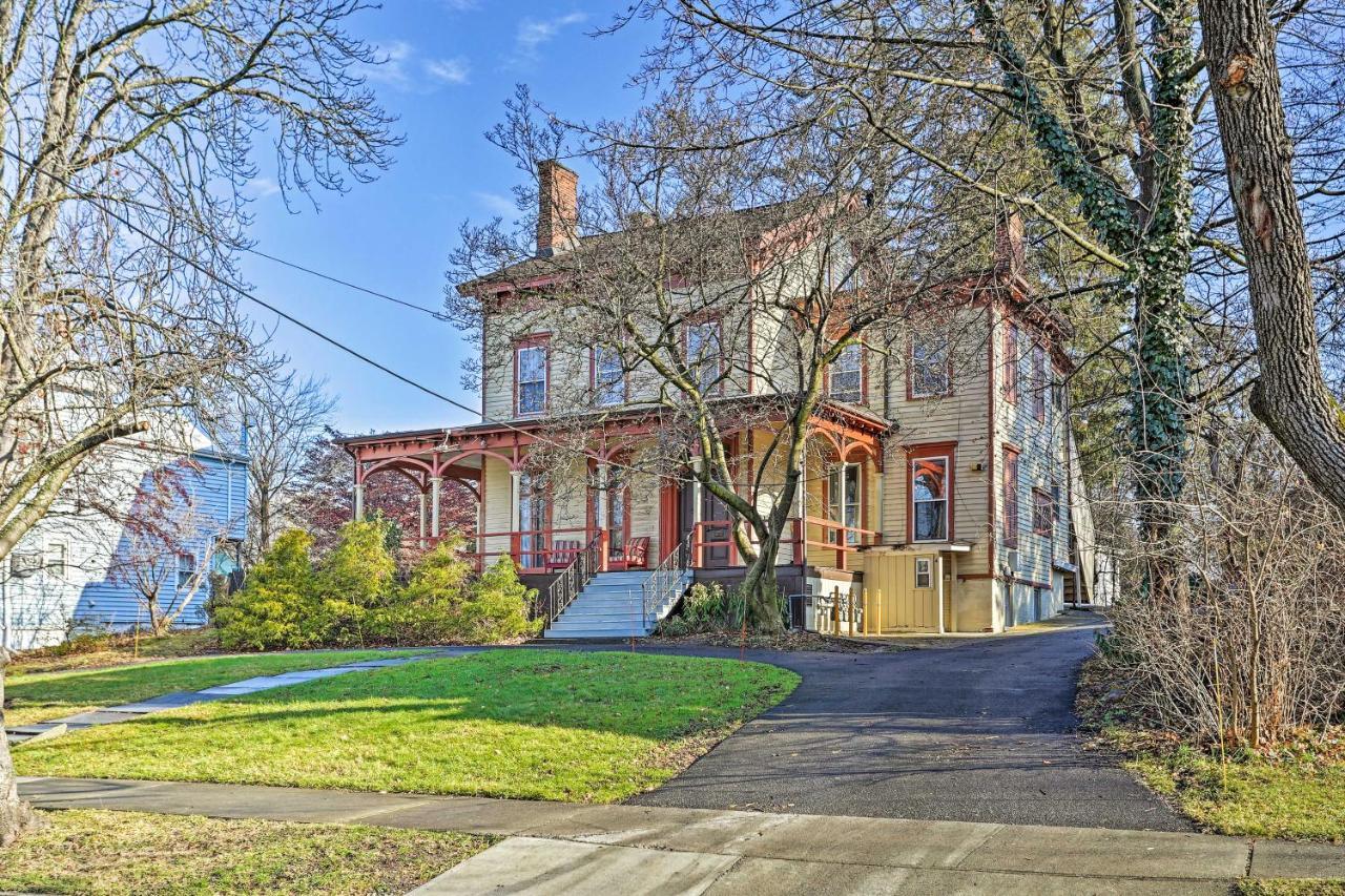 Historic Poughkeepsie Apt - Walkable Location 외부 사진